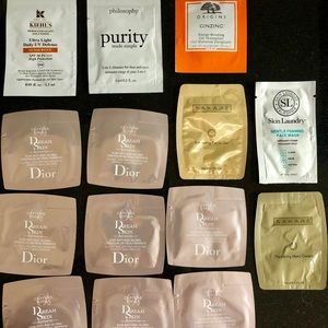 Trial Size Makeup Samples: 43 items